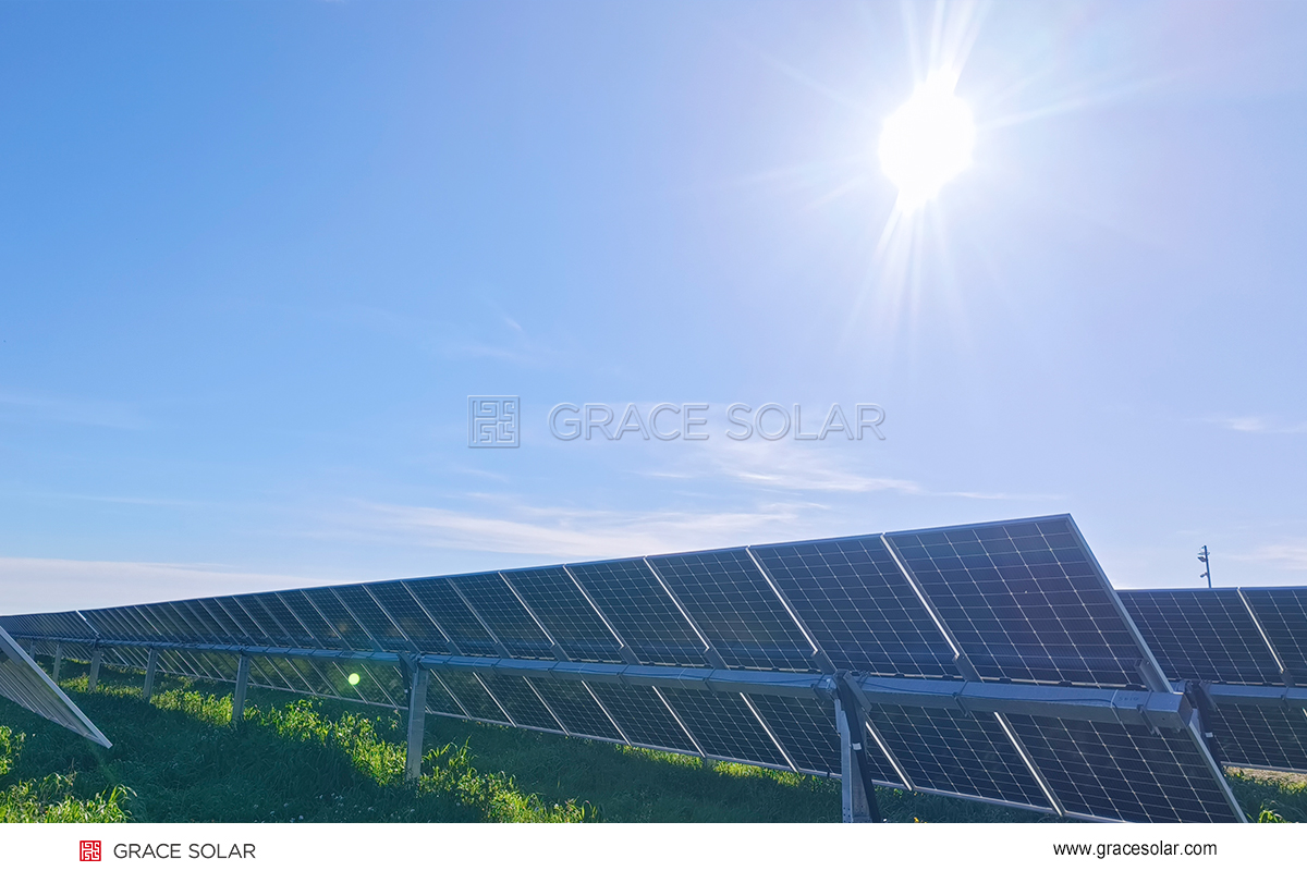 商業施設向け事前組立てアルミ架台システム